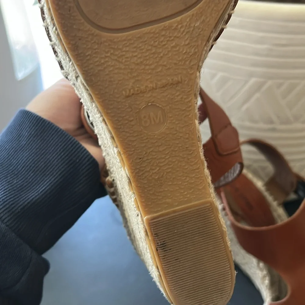 Via Spiga Nolan Buckle Ankle Espadrille. Size 8
